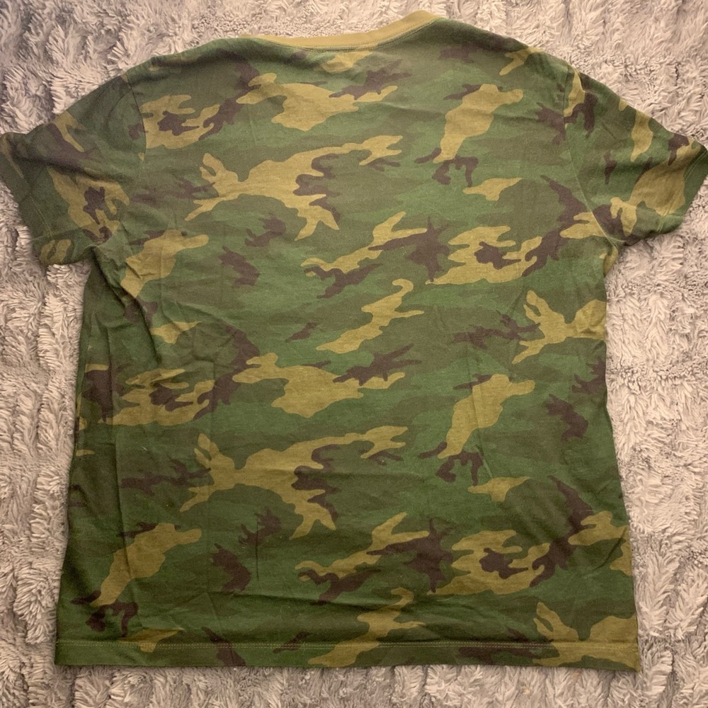 Calvin Klein Camo T-shirt - Picture 4 of 4